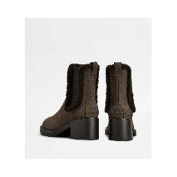 "Chelsea" ankle boots