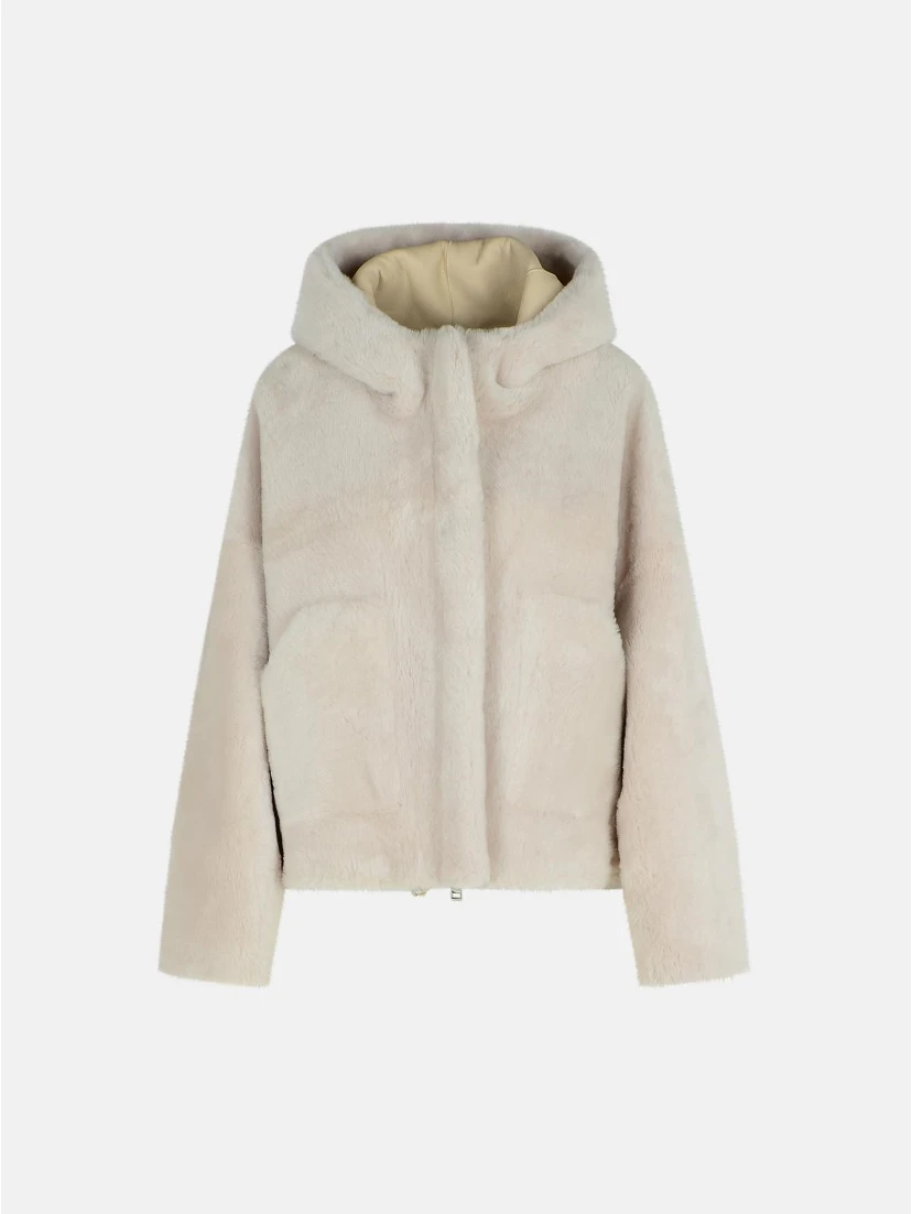 Hoodie jacket with pockets