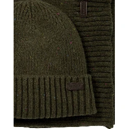 "Carlton Fleck" cap and scarf set