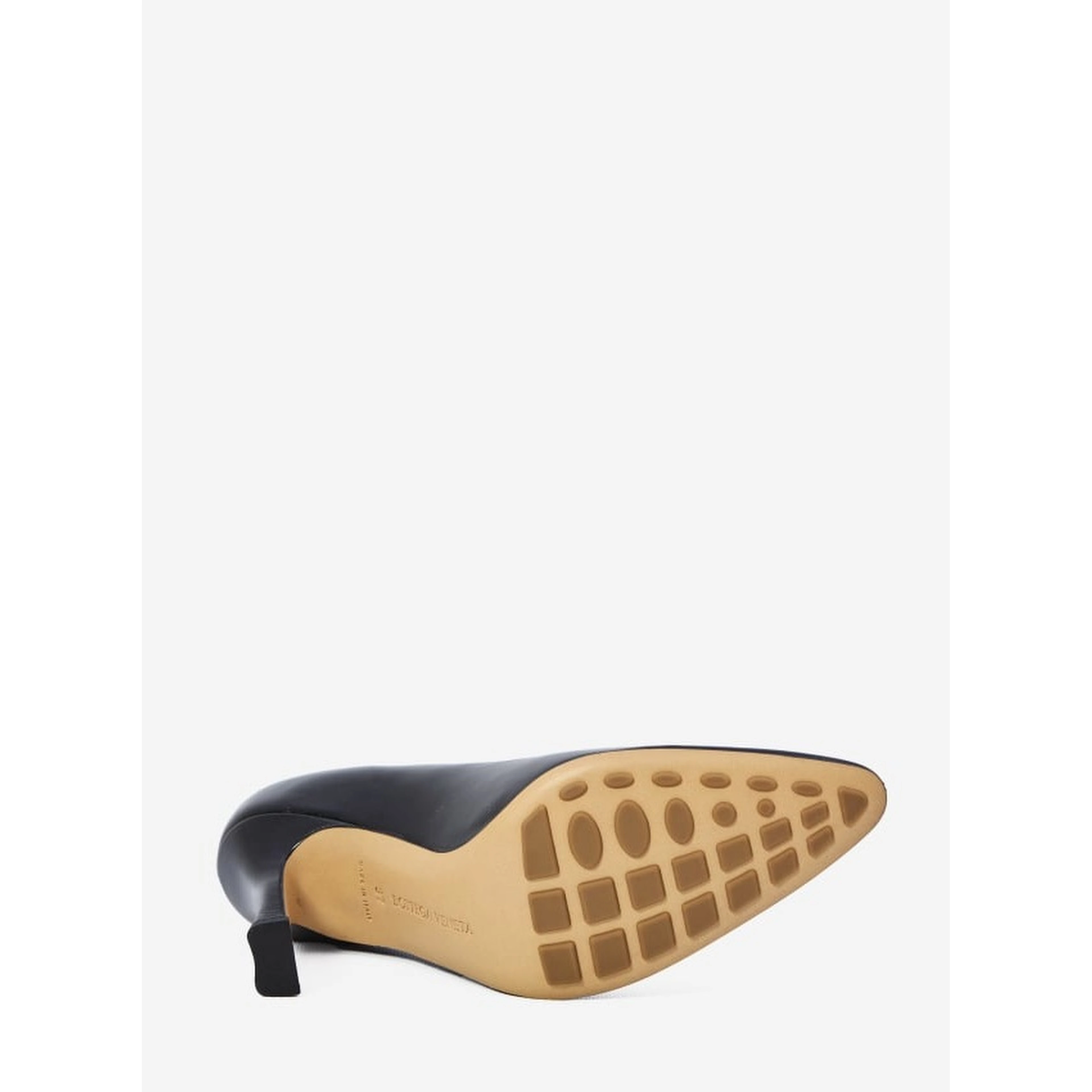 "Sofia" leather pumps