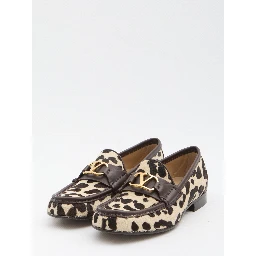 أحذية لوفر بشعار VLogo المميز