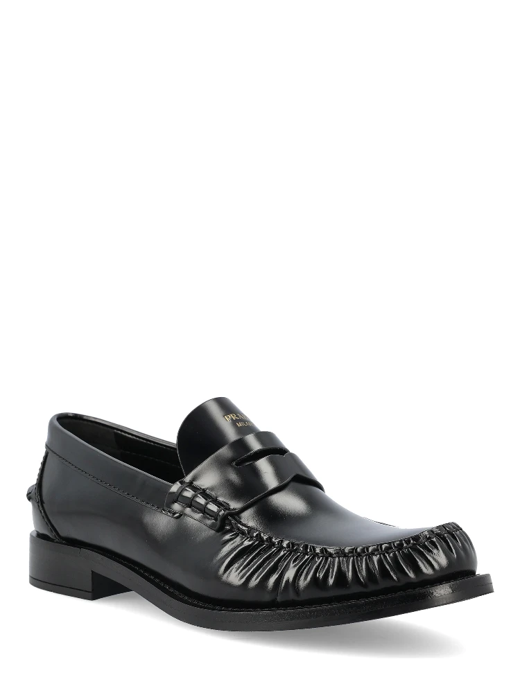 Prada Flat shoes Black alternative