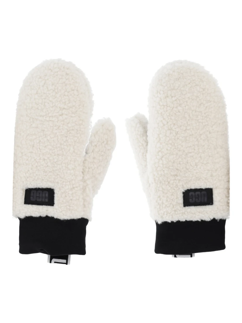 "UGGFLUFF" FLEECE KNOBS