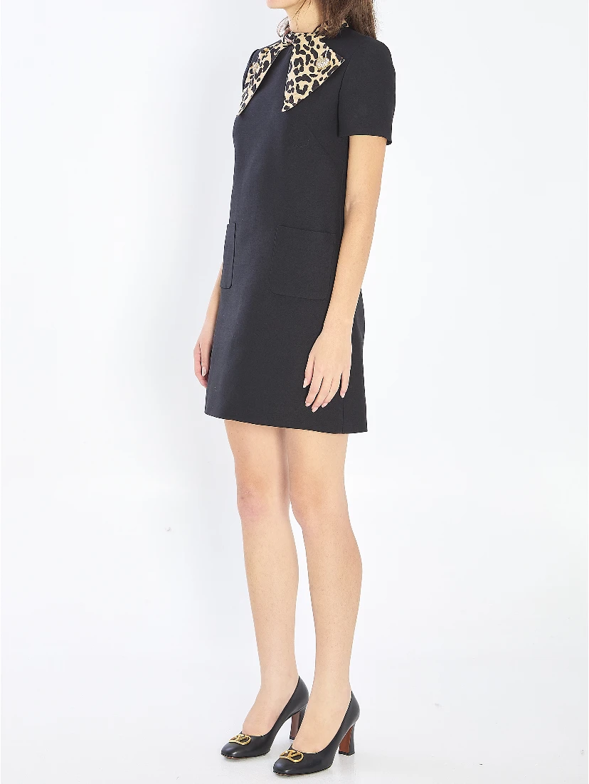 Bow dress in couture crepe