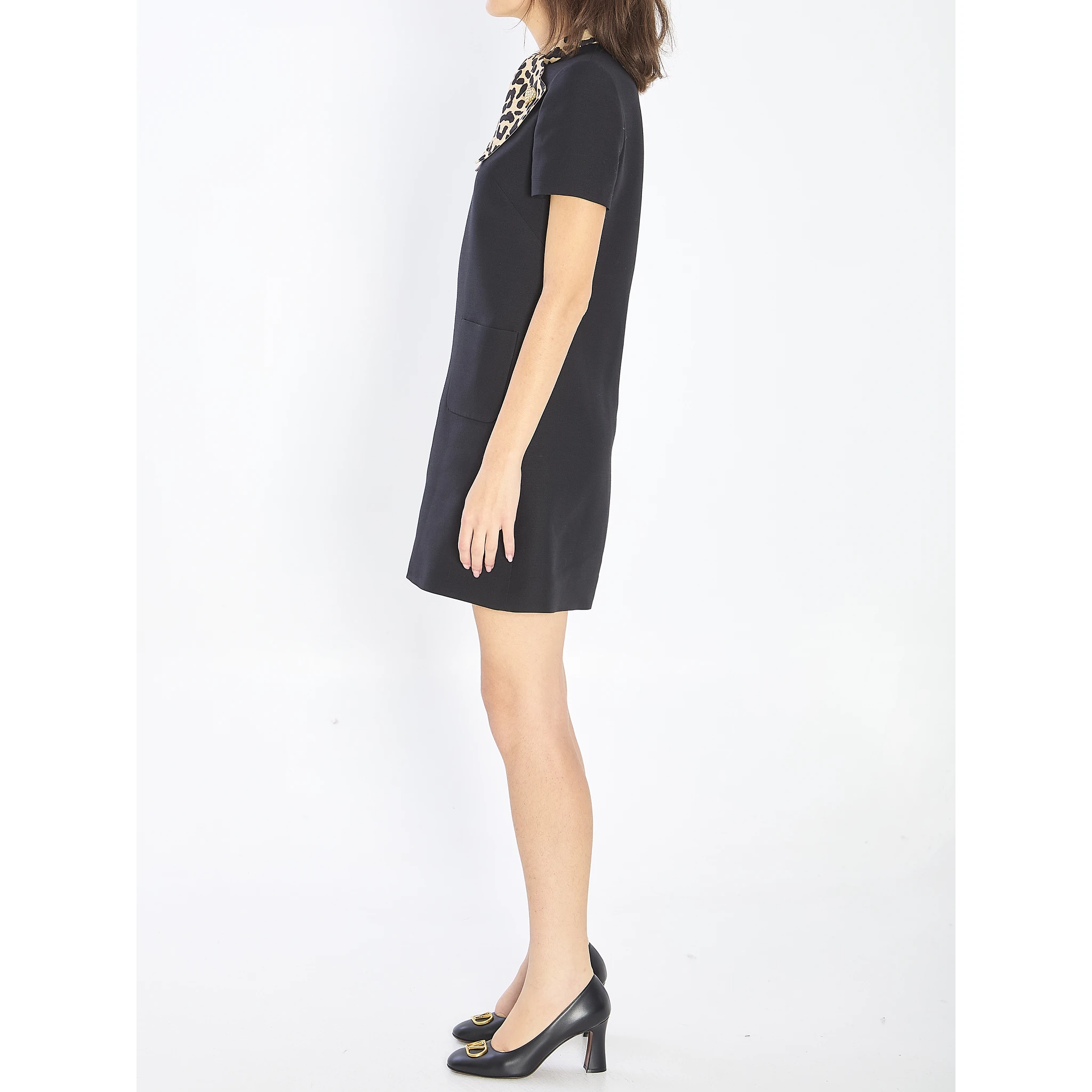 Bow dress in couture crepe