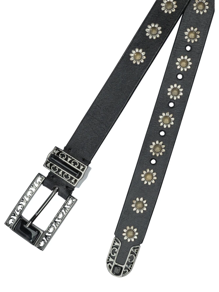 Belt with embroidery alternative