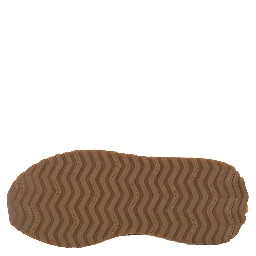 حذاء للأطفال