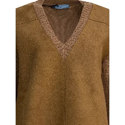 Cashmere and wool knitwear V neck