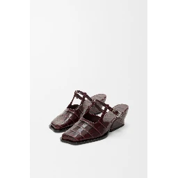 "Onda" leather sabot