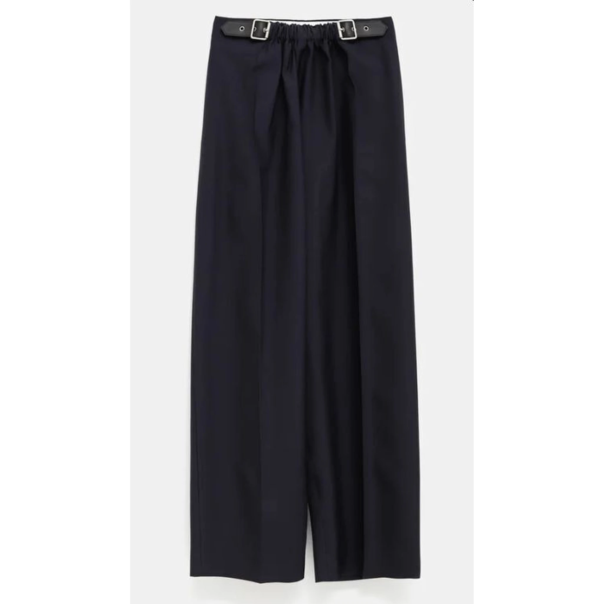 Belted pants in wool