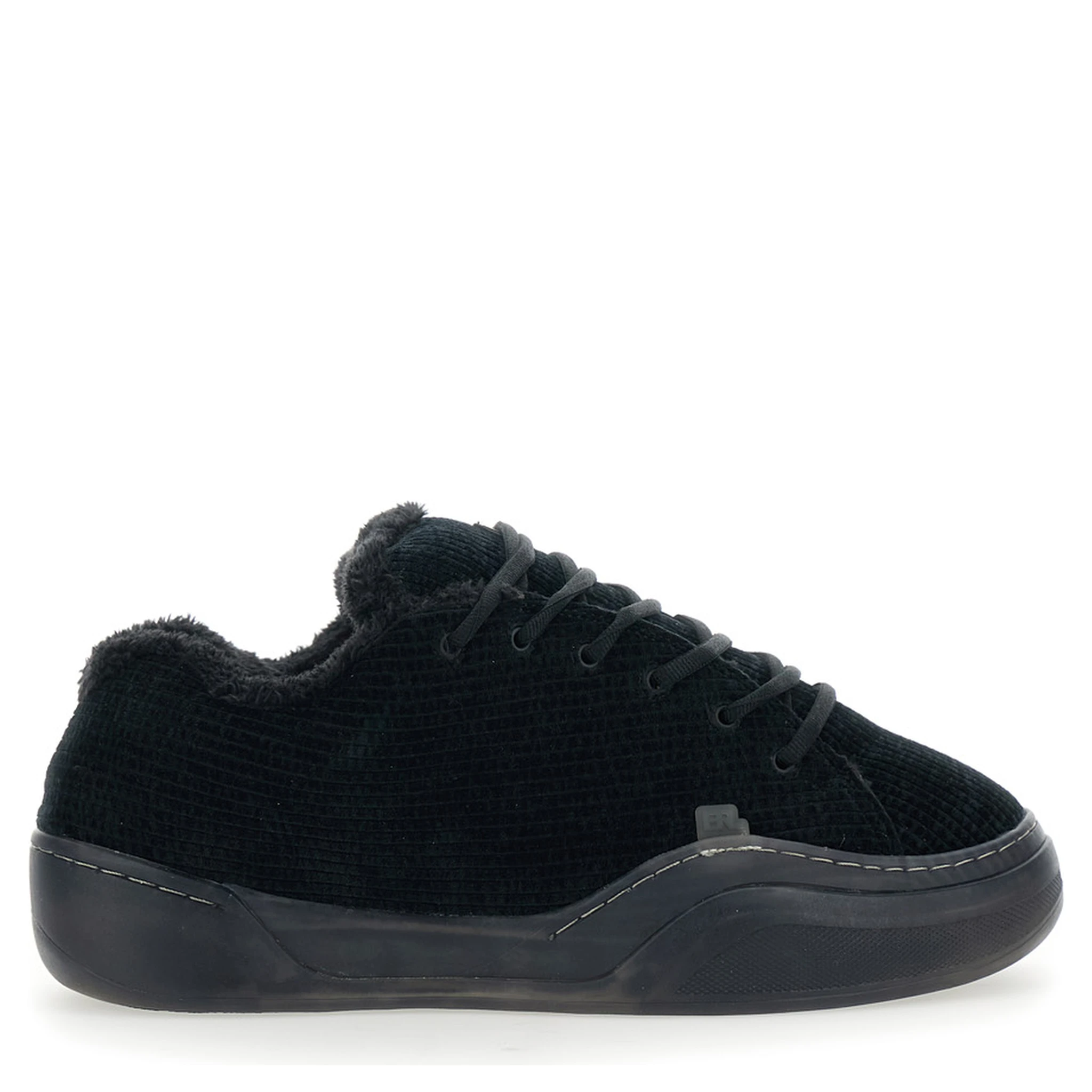 Vamp Skate Black Low-Top Sneaker with Front Logo in Velvet Man