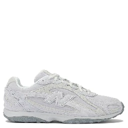 "204L" Sneakers