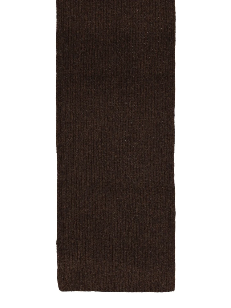 وشاح "ليورا" alternative