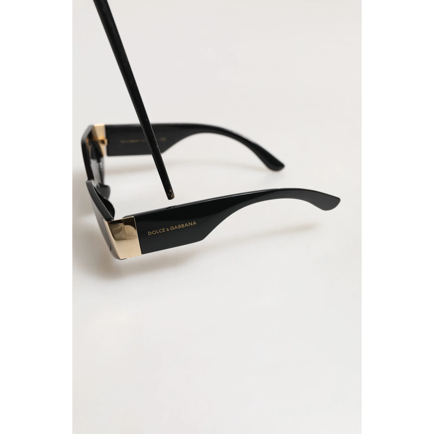 DG4396 Gray Gradient Black Irregular Frame Sunglasses