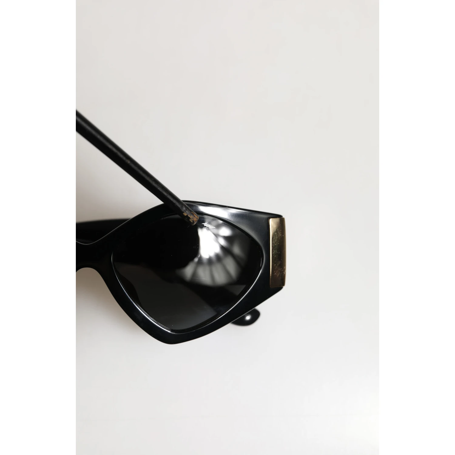 DG4396 Gray Gradient Black Irregular Frame Sunglasses