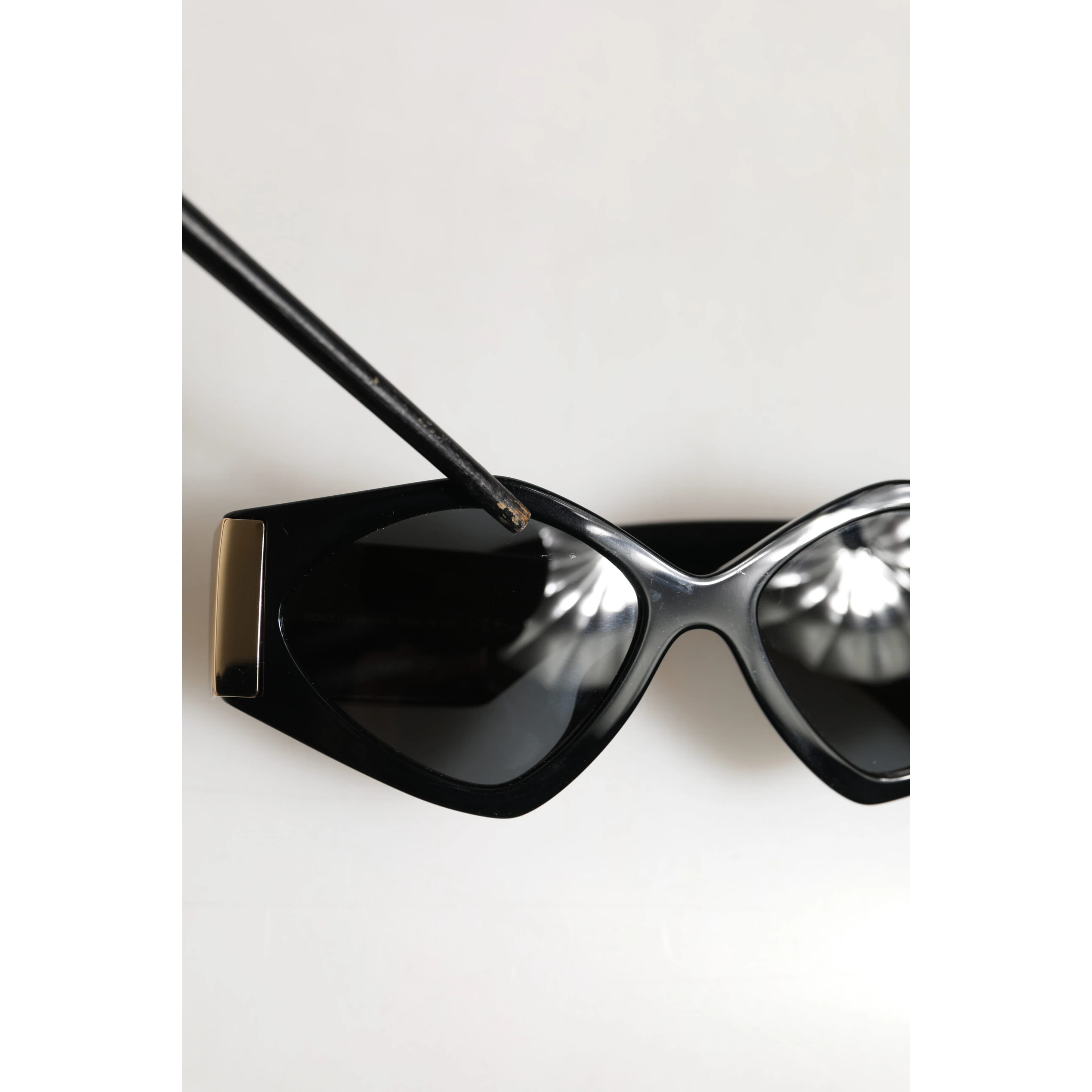DG4396 Gray Gradient Black Irregular Frame Sunglasses