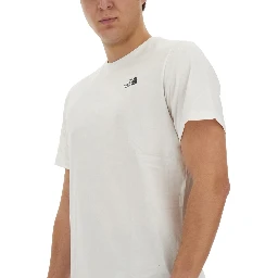 تيشيرت بشعار