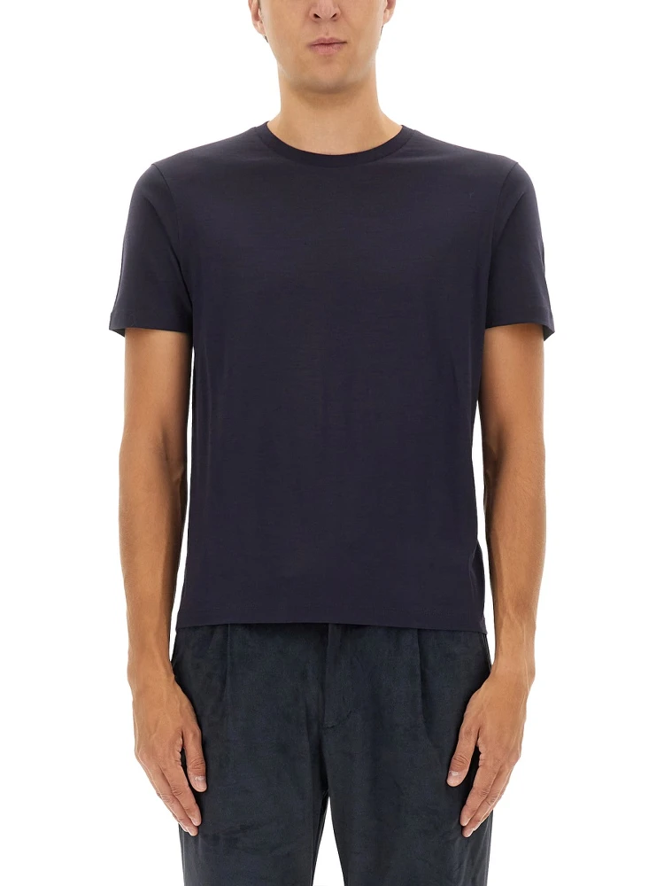 تيشيرت من الصوف