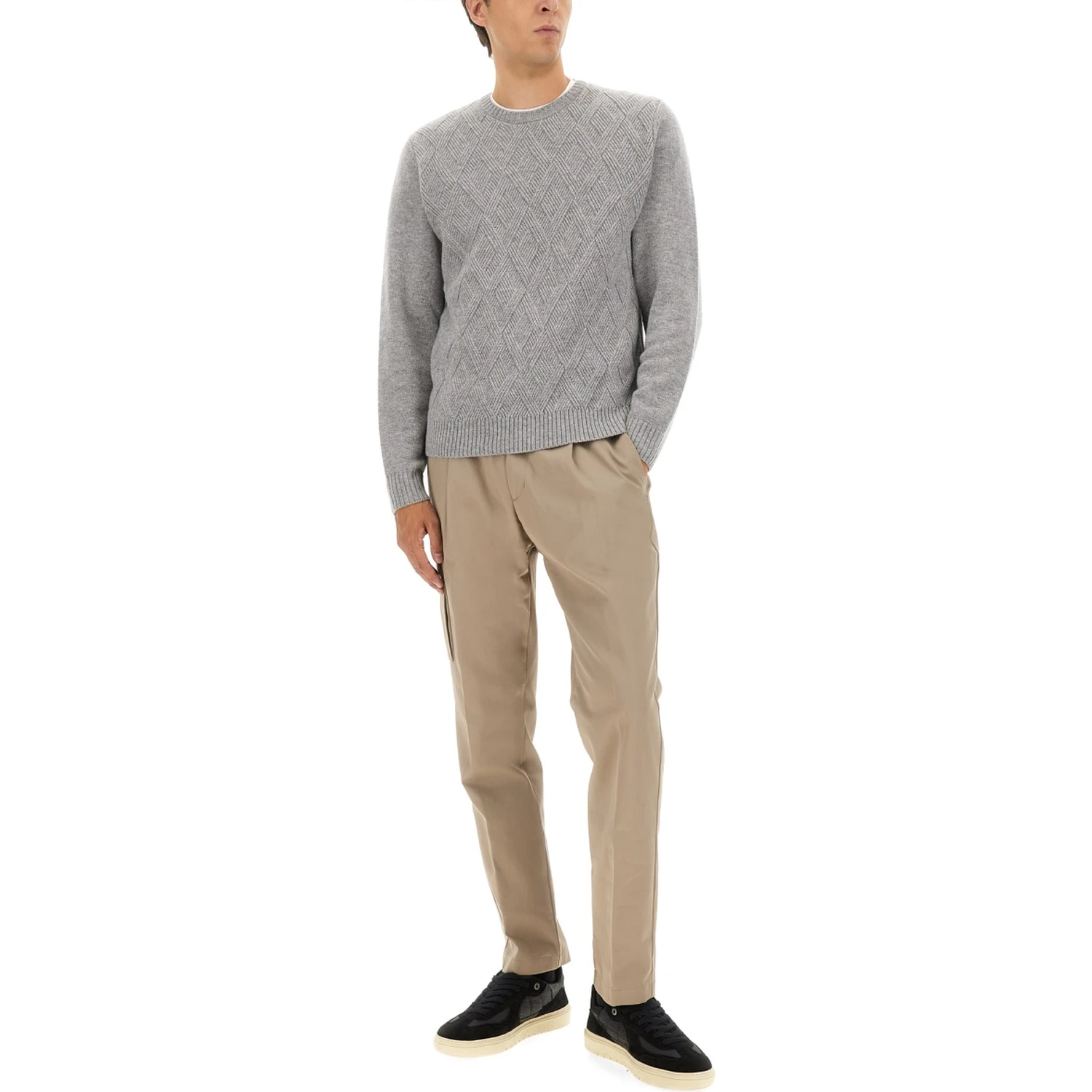 CASHMERE SWEATER