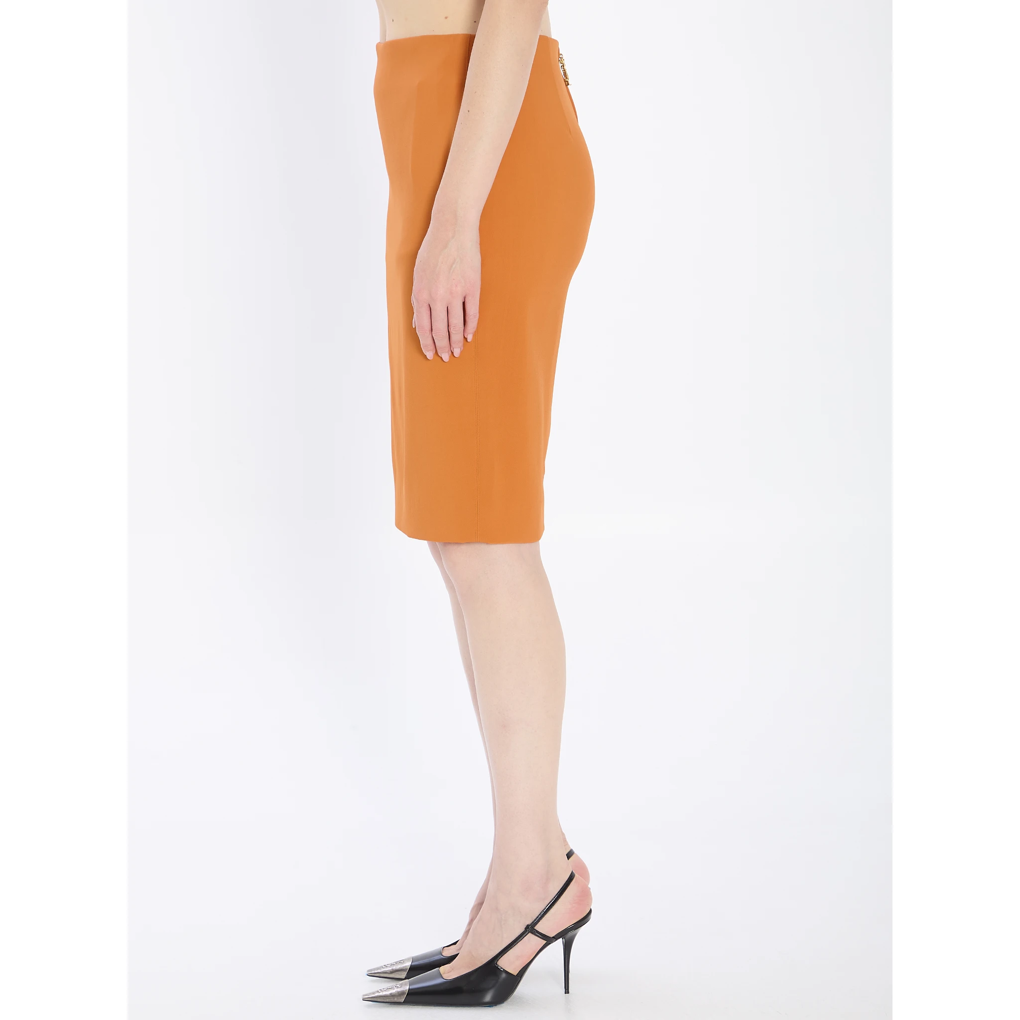 Pencil skirt in orange
