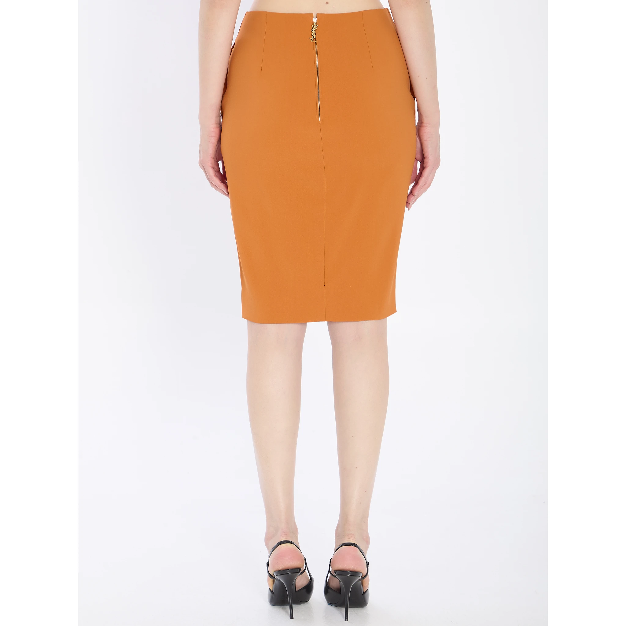 Pencil skirt in orange