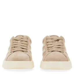 SNEAKER REBEL