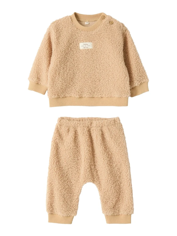 SWEATER SET WITH SWEATSHIRT