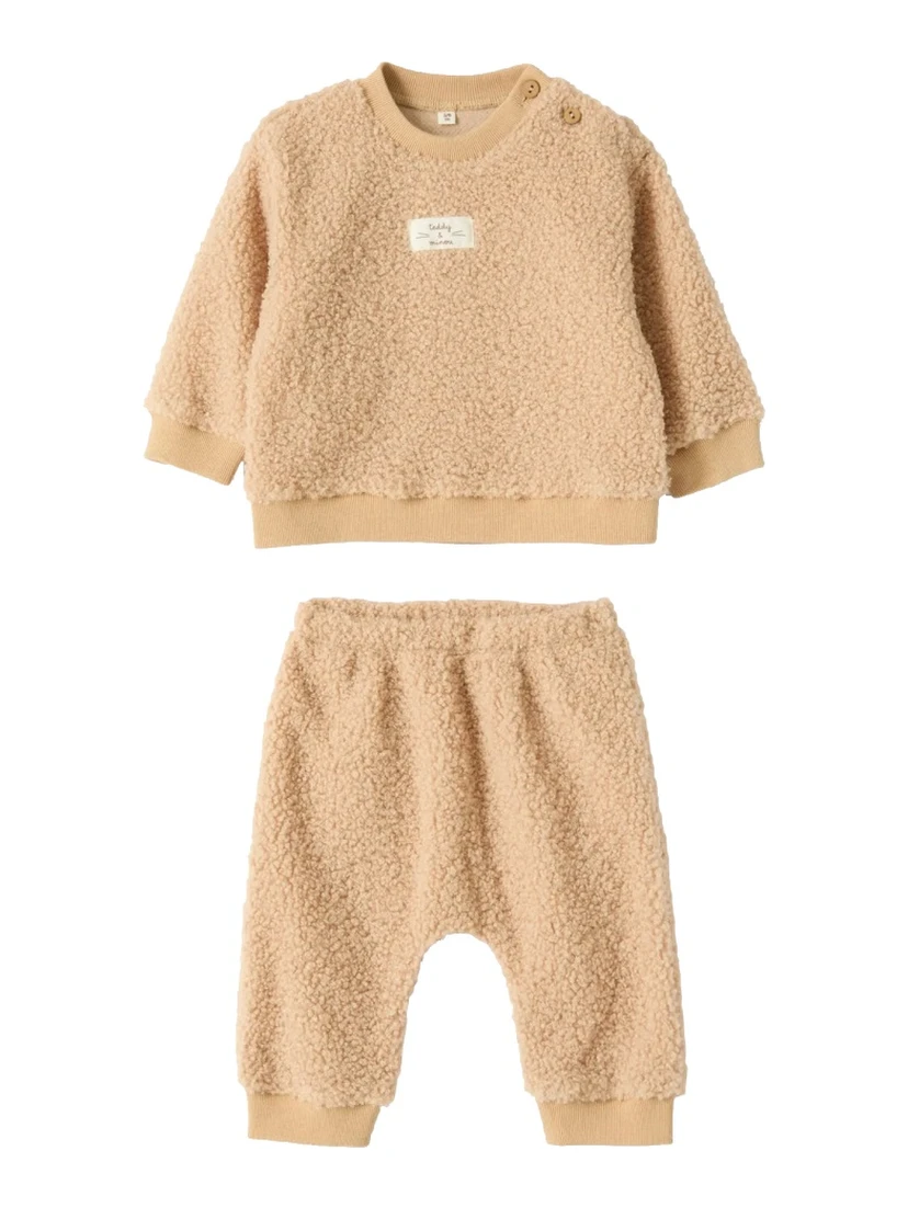 SWEATER SET WITH SWEATSHIRT