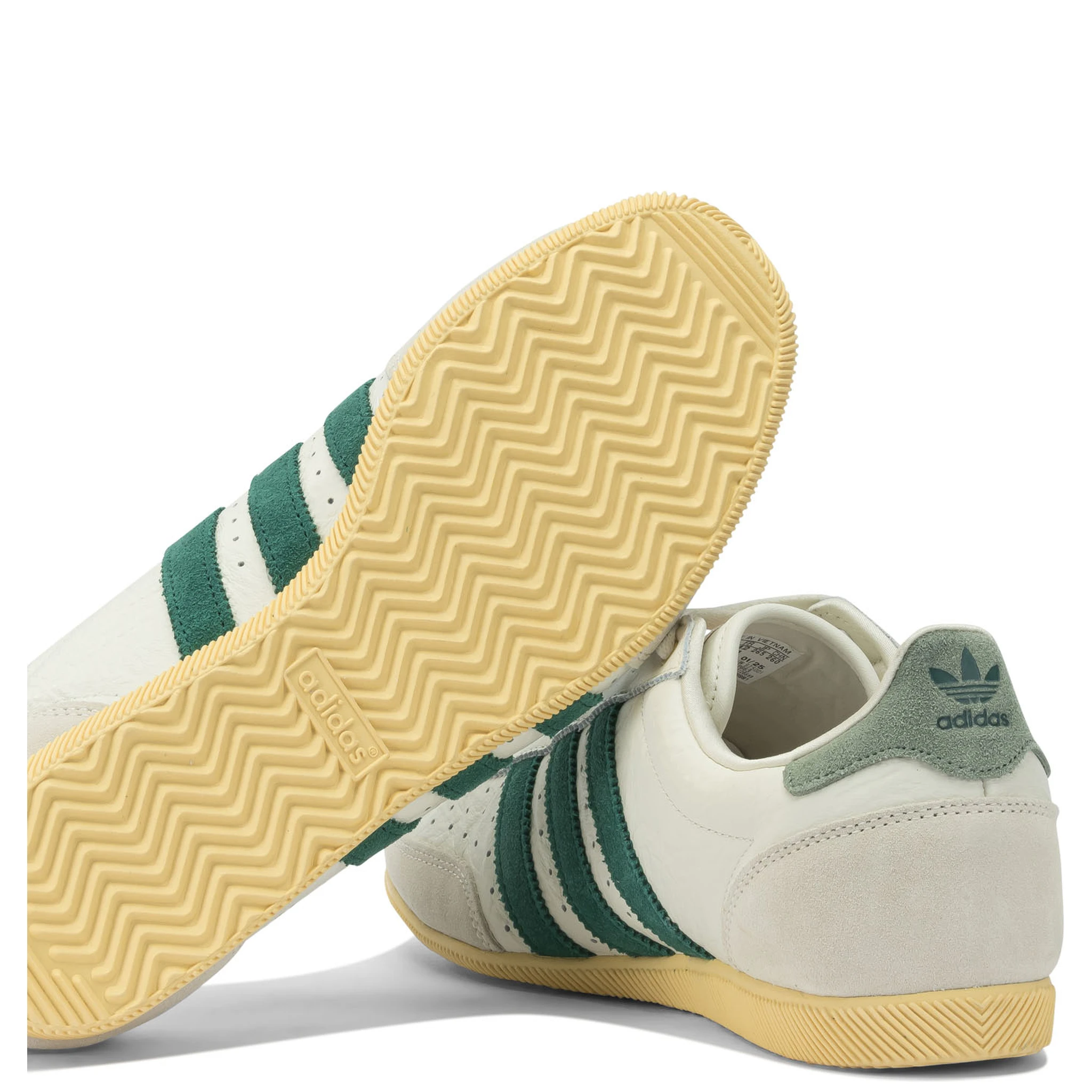 أحذية رياضية "اليابان"