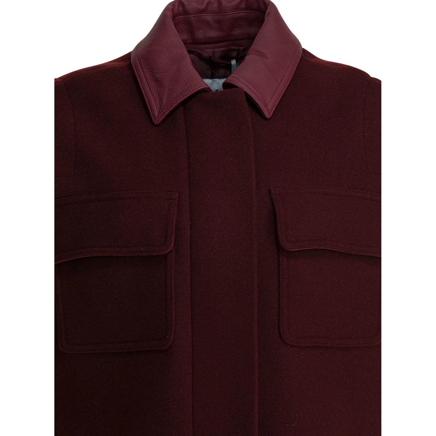 Sleeveless jacket in wool and alpaca