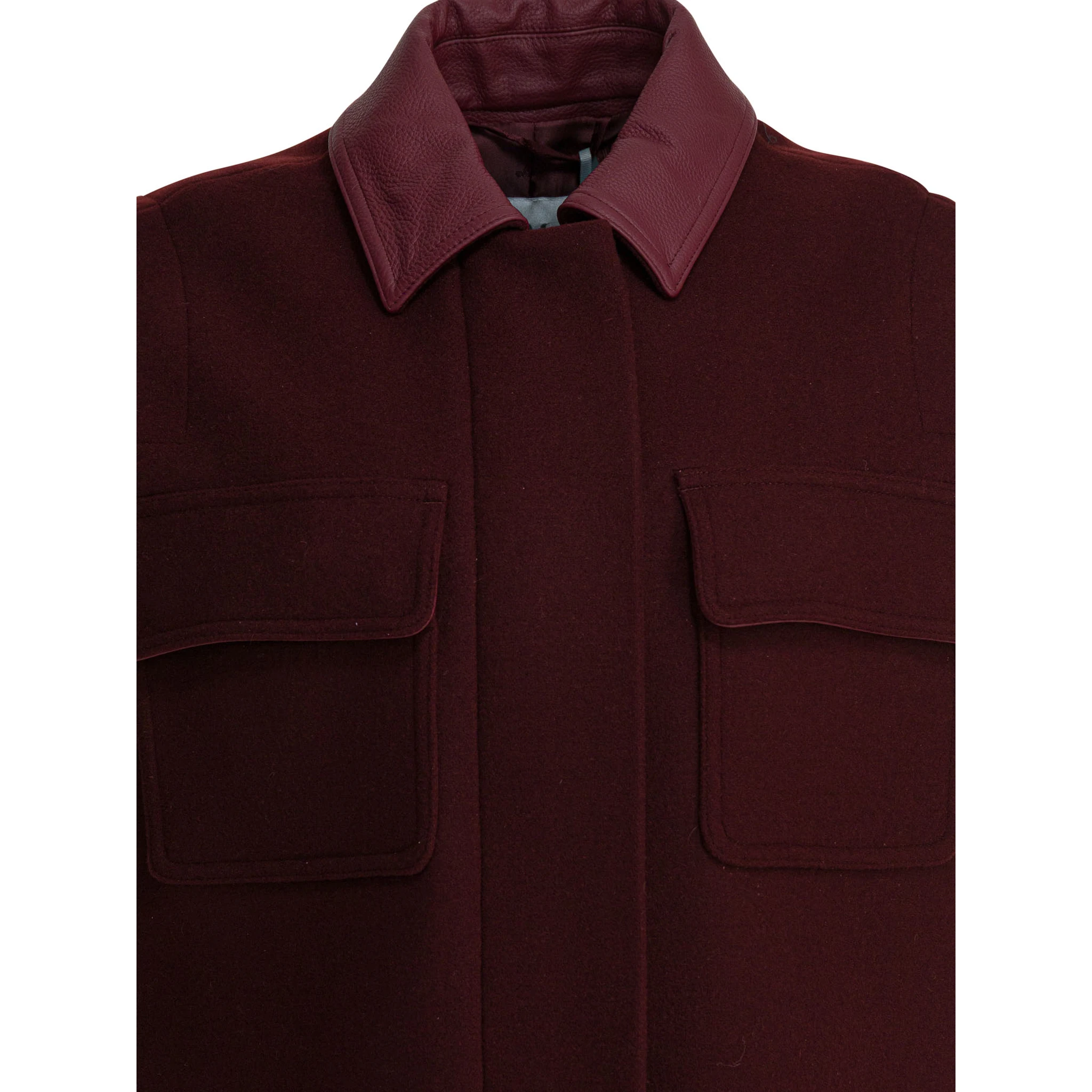 Sleeveless jacket in wool and alpaca