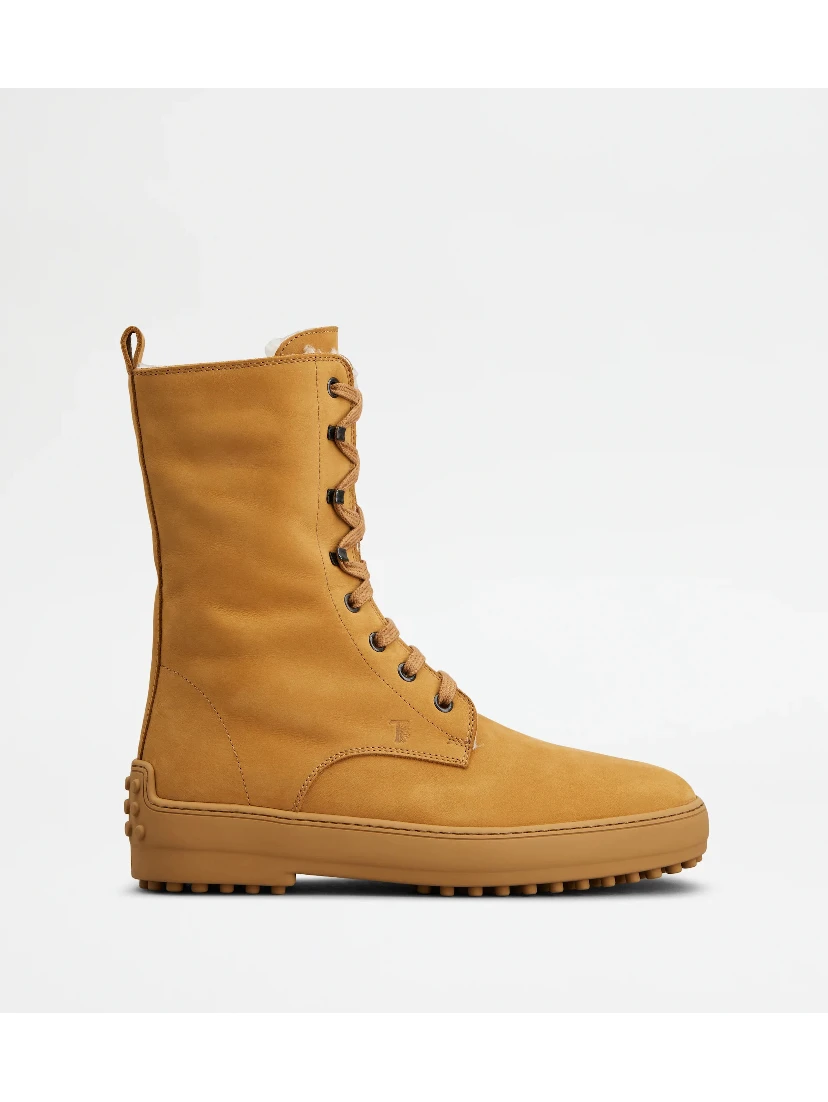 "Gommino" ankle boots