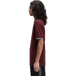 Fred Perry T-shirts and Polos Bordeaux