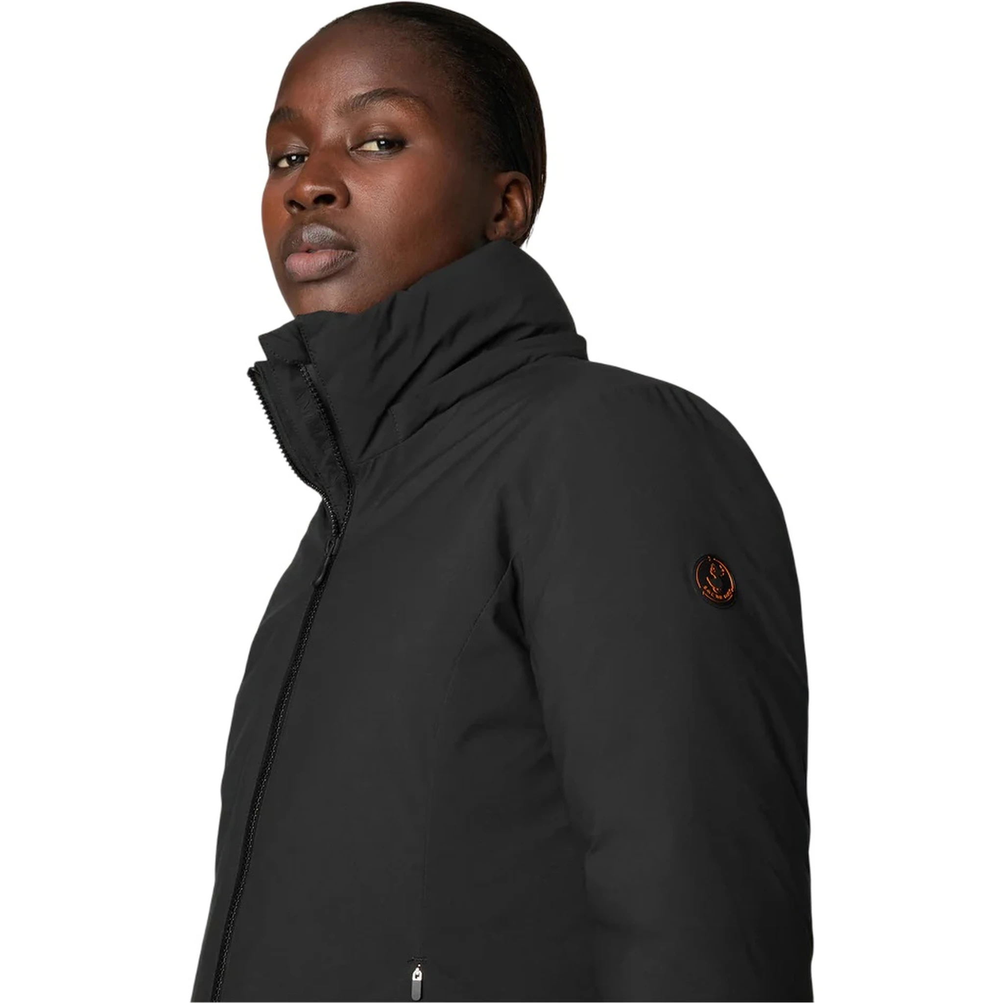 أنقذوا البطة، معاطف سوداء