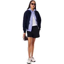 كنزات لاكوست زرقاء صافية