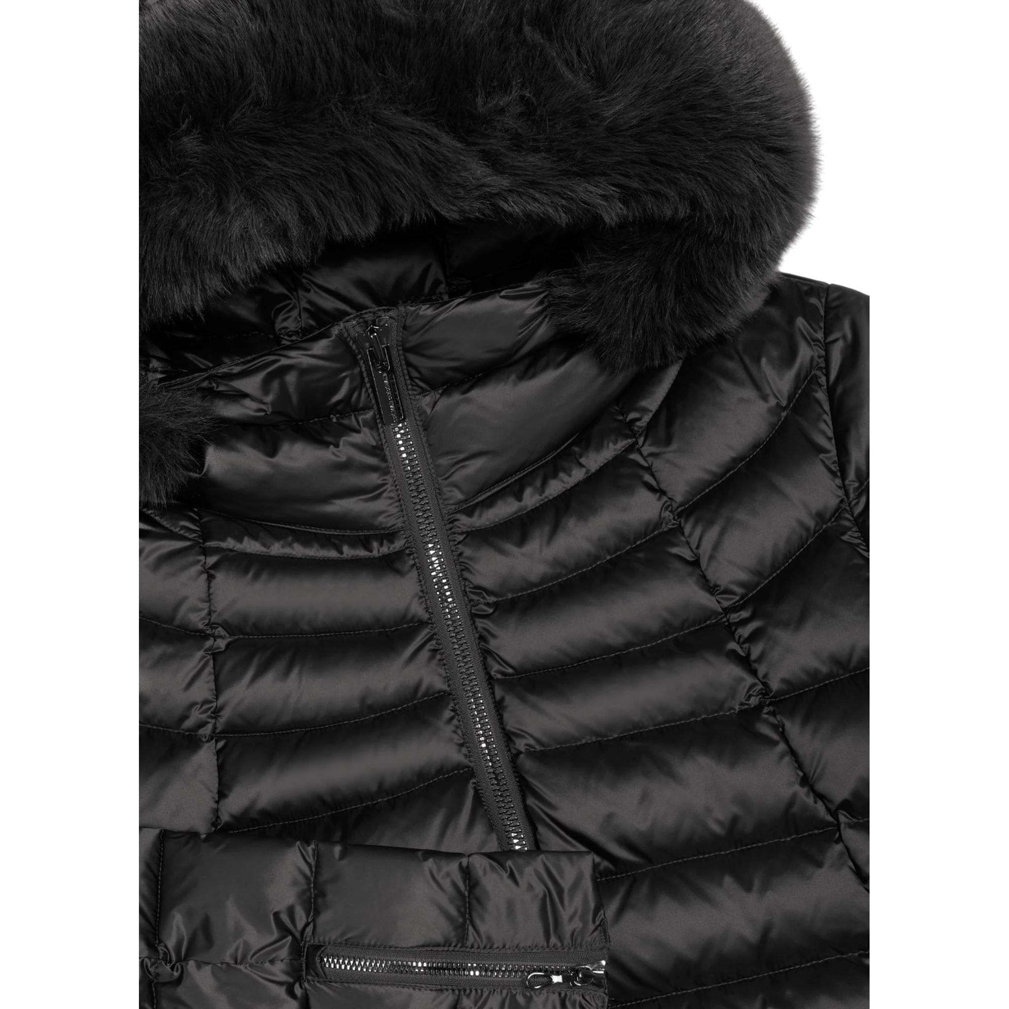 كولمار كوتس أسود