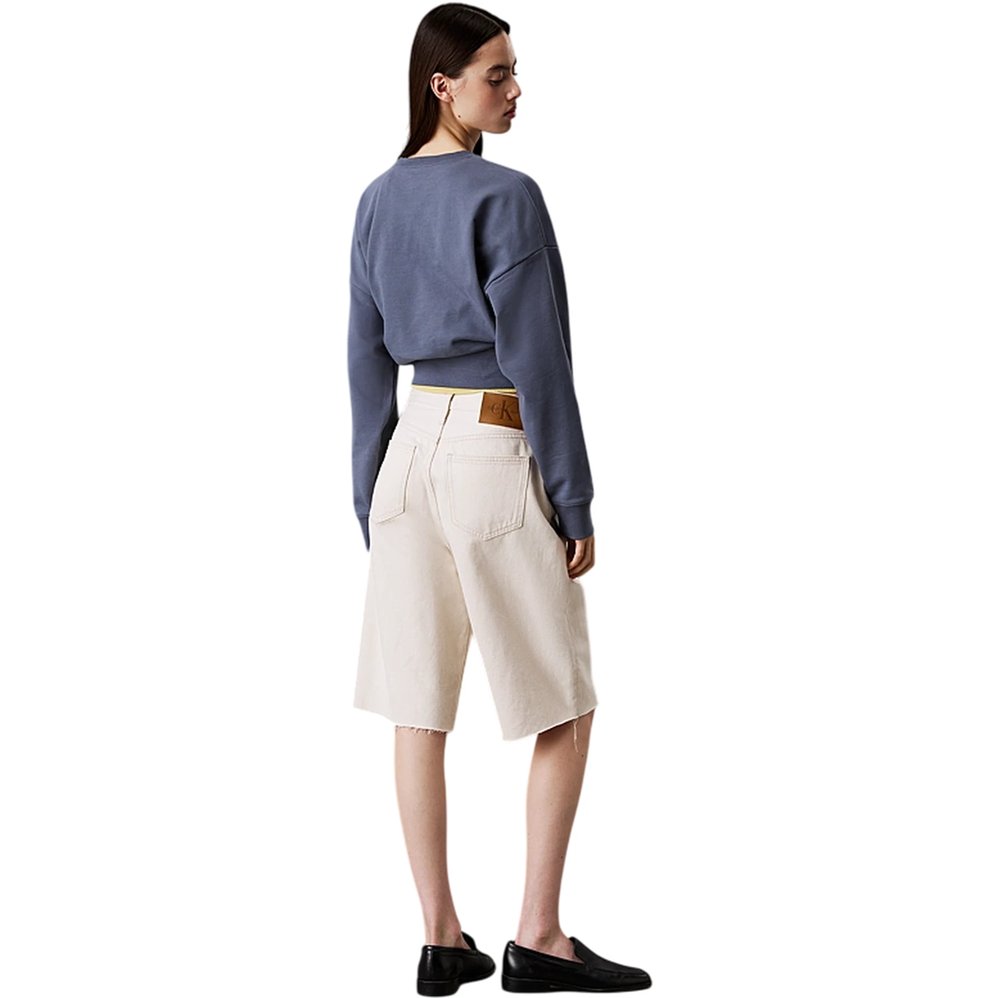 كنزات كالفن كلاين رمادية