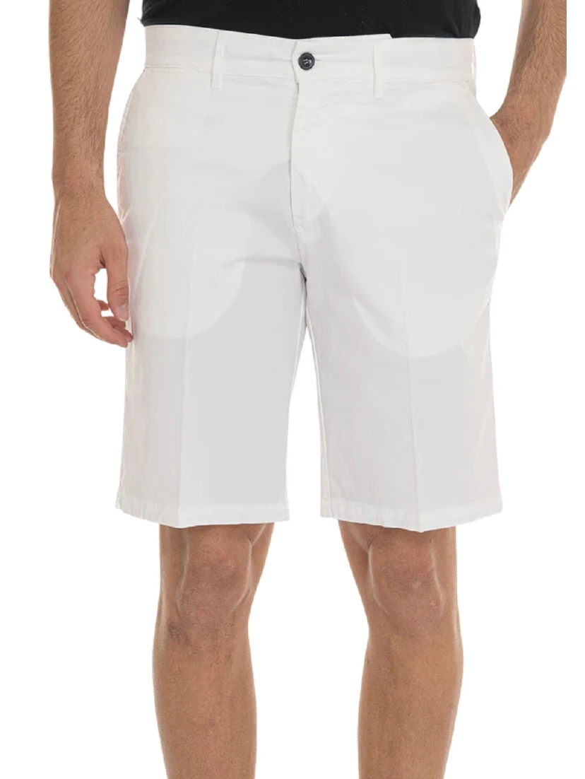 Harmont & Blaine Shorts White