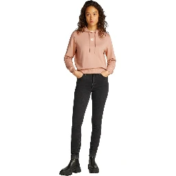 كنزات كالفن كلاين برتقالية