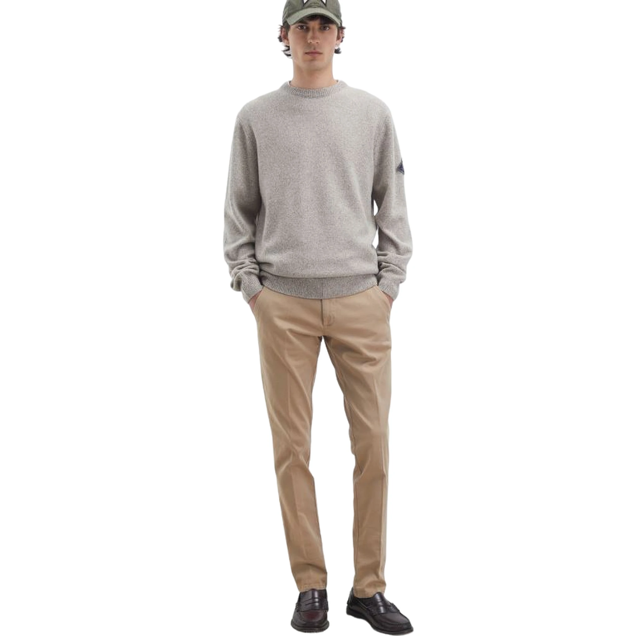 ملابس روي روجرز الجاهزة... بيج