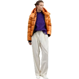 بيوتيري كوتس أورانج