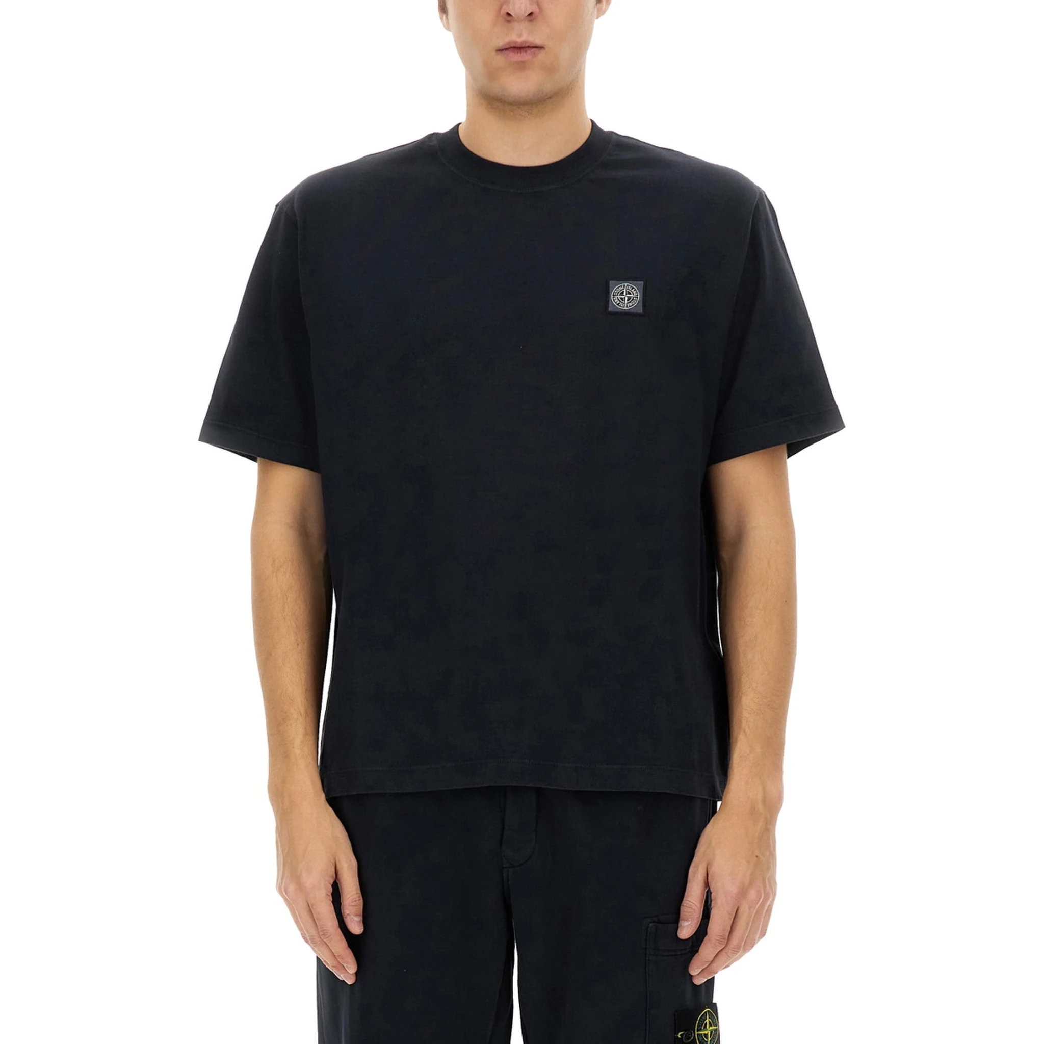T-SHIRT WITH LOGO