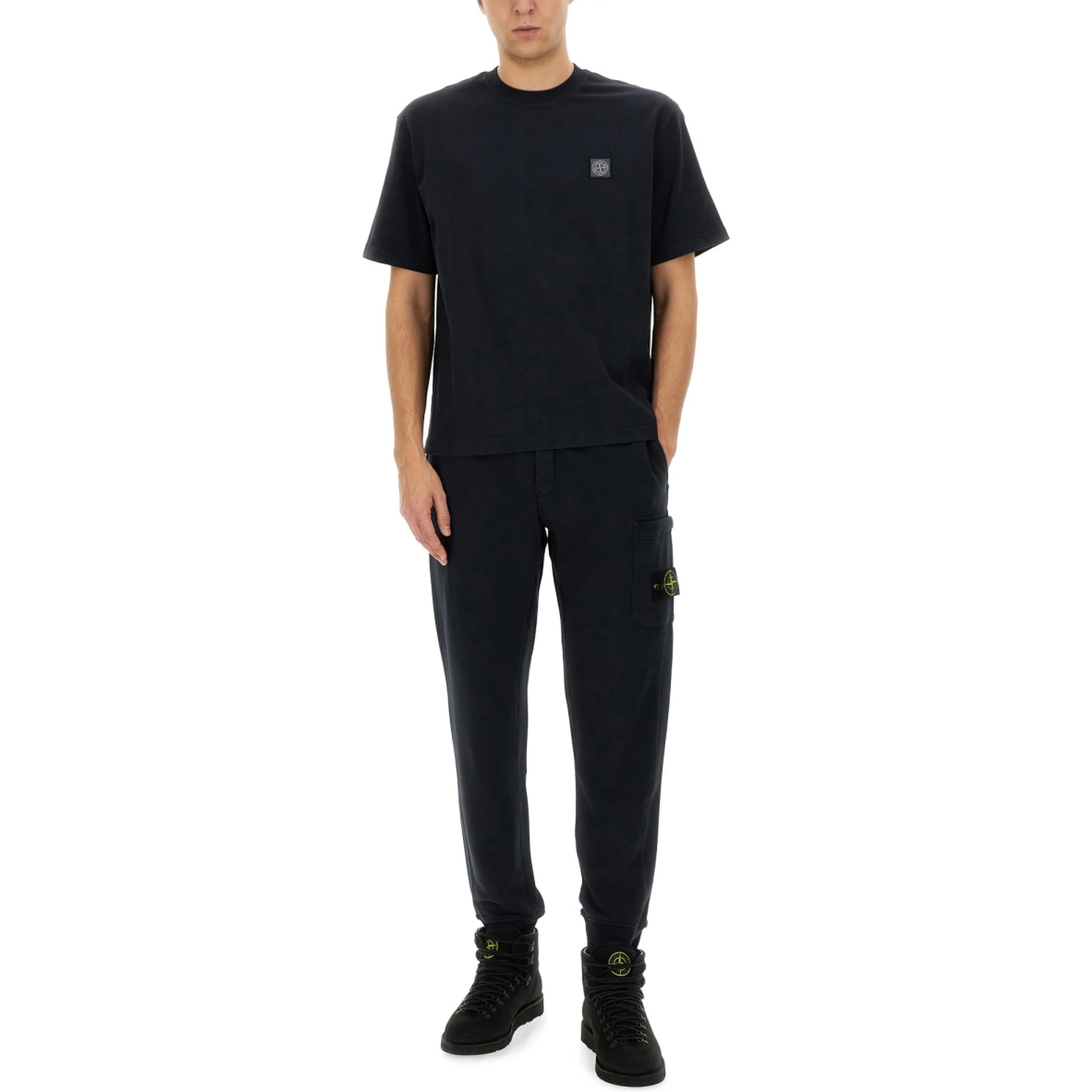 T-SHIRT WITH LOGO