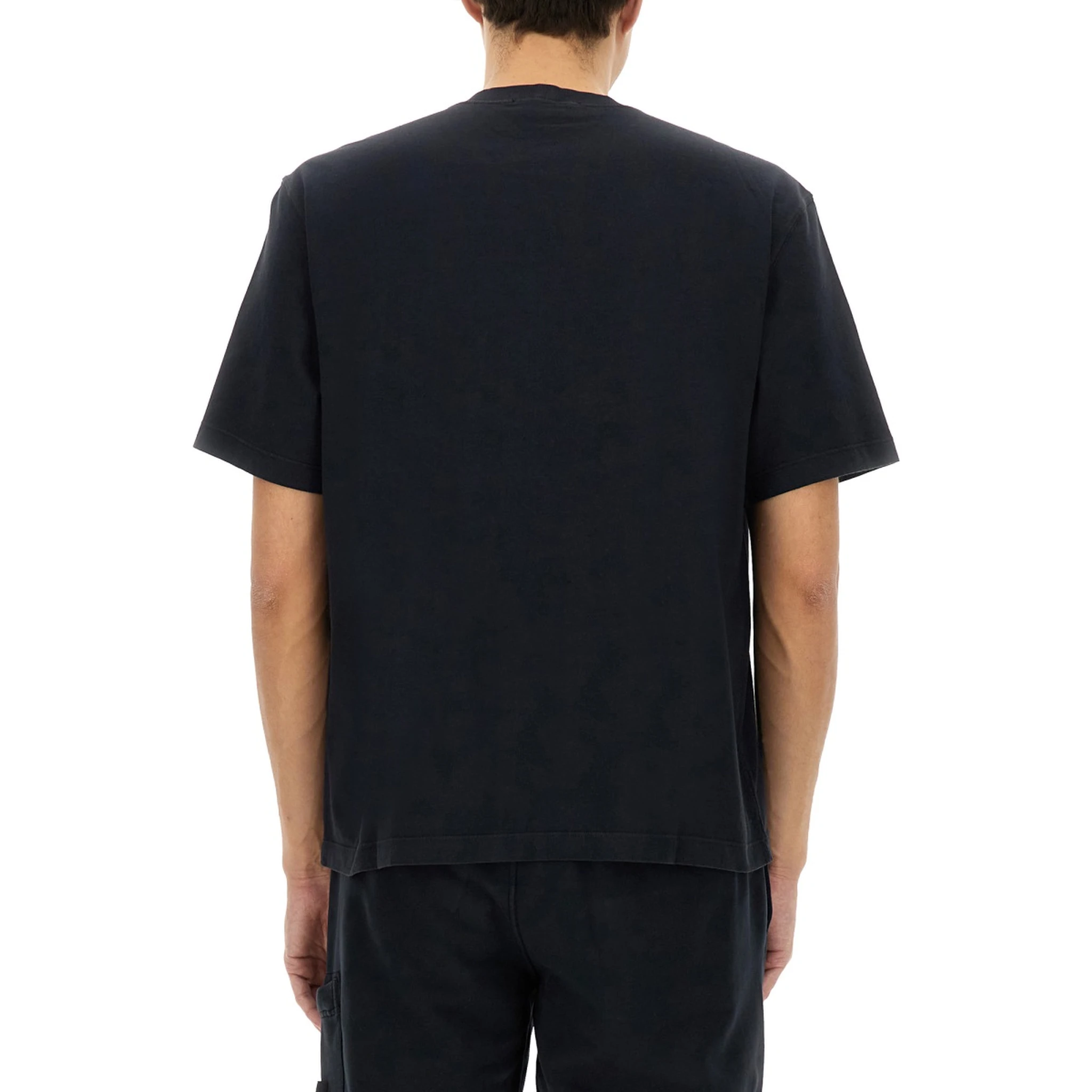 T-SHIRT WITH LOGO