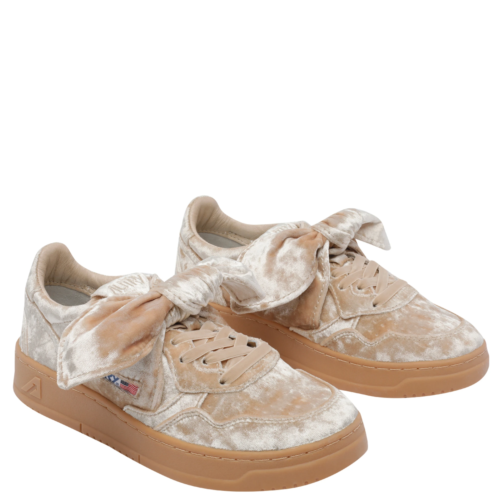 Medalist bow-detail sneakers