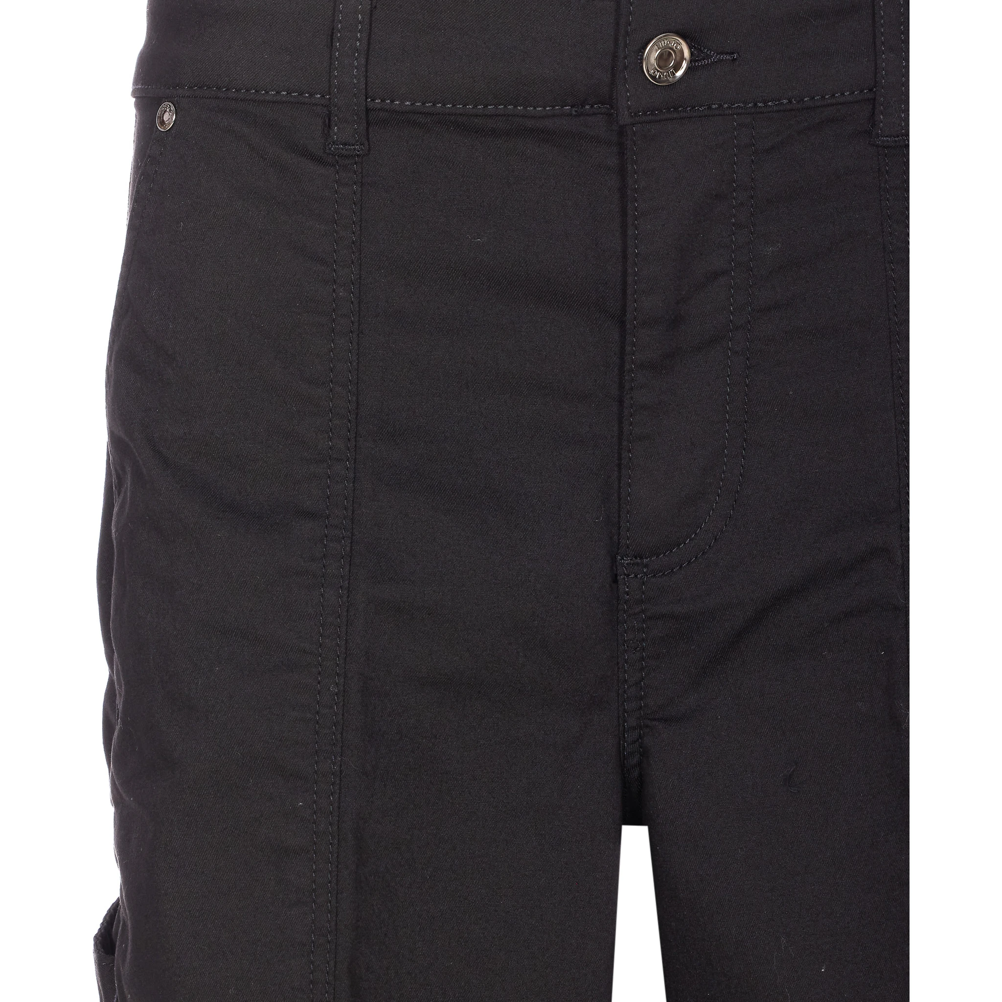 جينز بجيوب جانبية