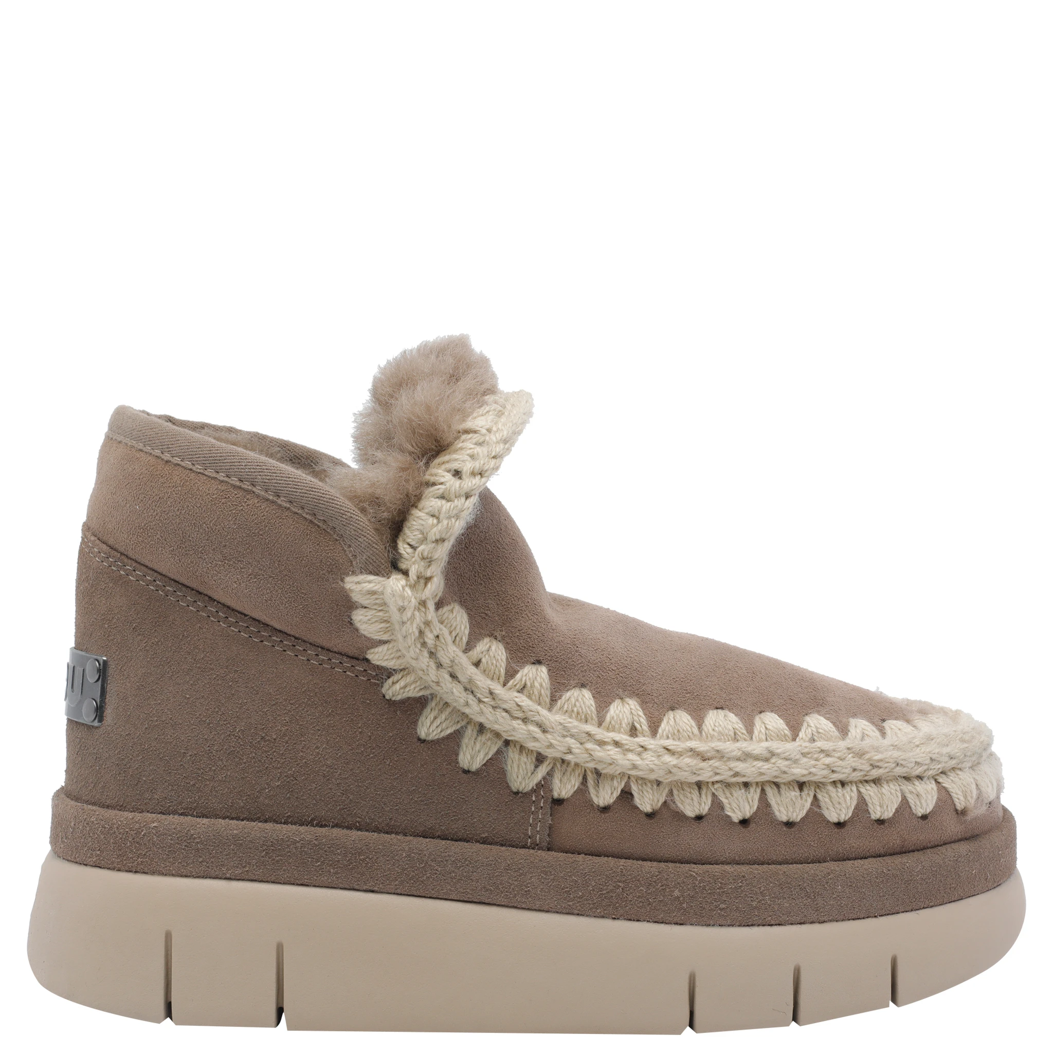 Eskimo Bounce boots