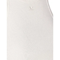 sleeveless top