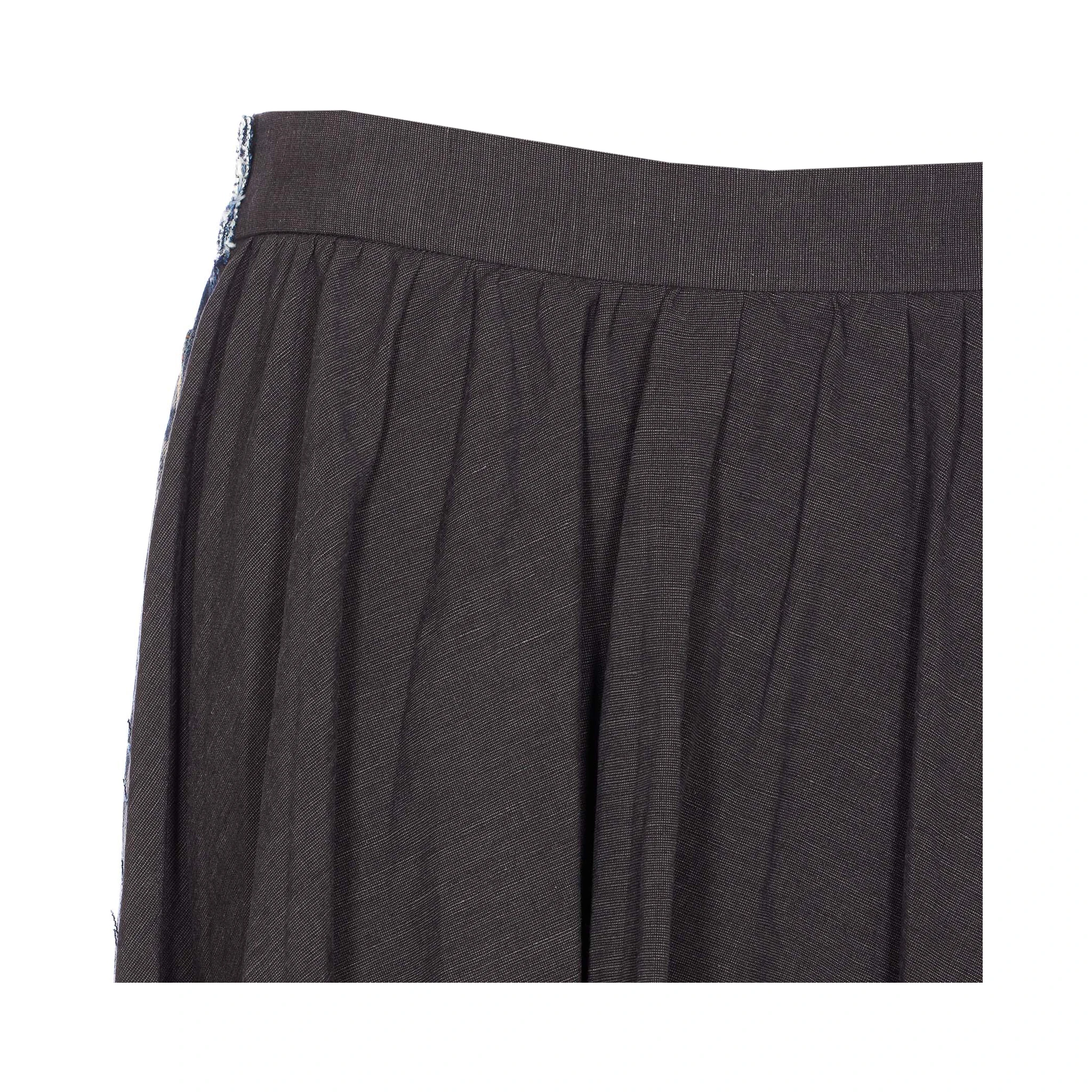Pleated skirt