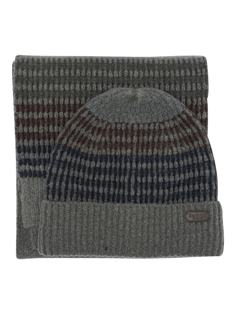 "Branton" set with scarf and beanie